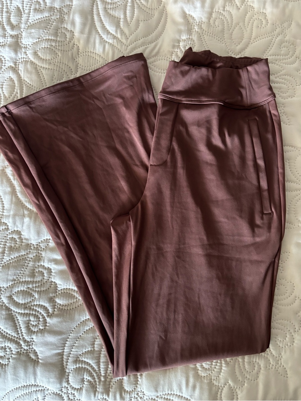 HALARA Wide-Leg Red Mahogany Pull-On Pants M/ Reg - Picture 6 of 13